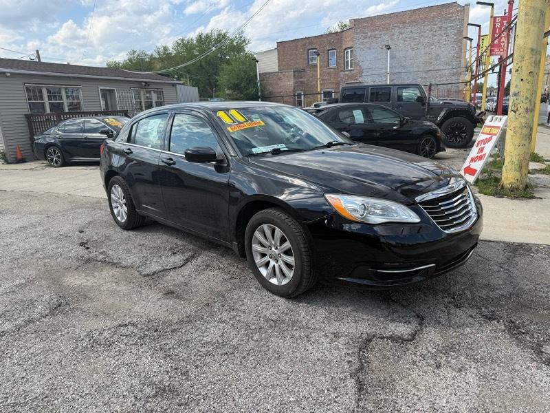 Chrysler 200 Touring 2011