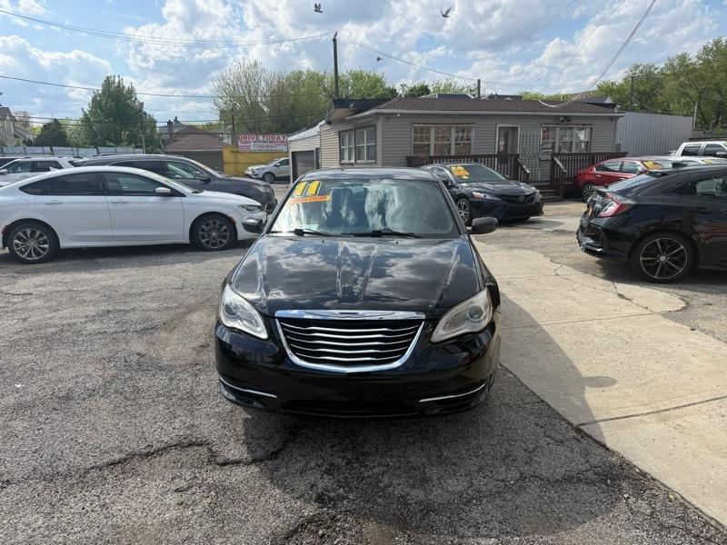 Chrysler 200 Touring 2011