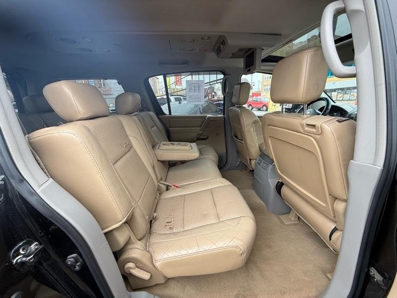 Nissan Armada SE 4WD Off-Road 2004