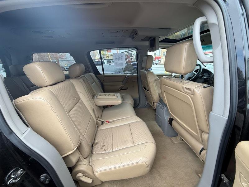 Nissan Armada SE 4WD Off-Road 2004