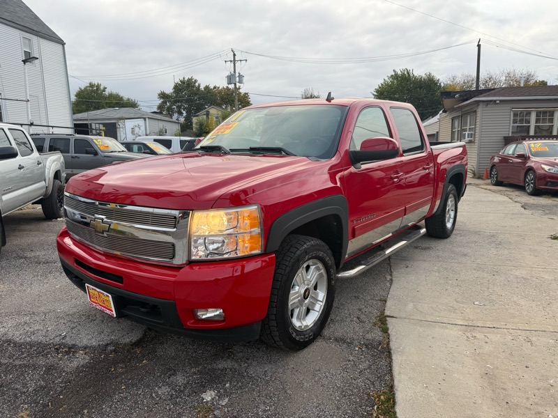 Chevrolet Silverado 1500 LTZ Crew Cab 4WD 2011 Chevrolet Silverado 1500 LTZ Crew Cab 4WD 2011