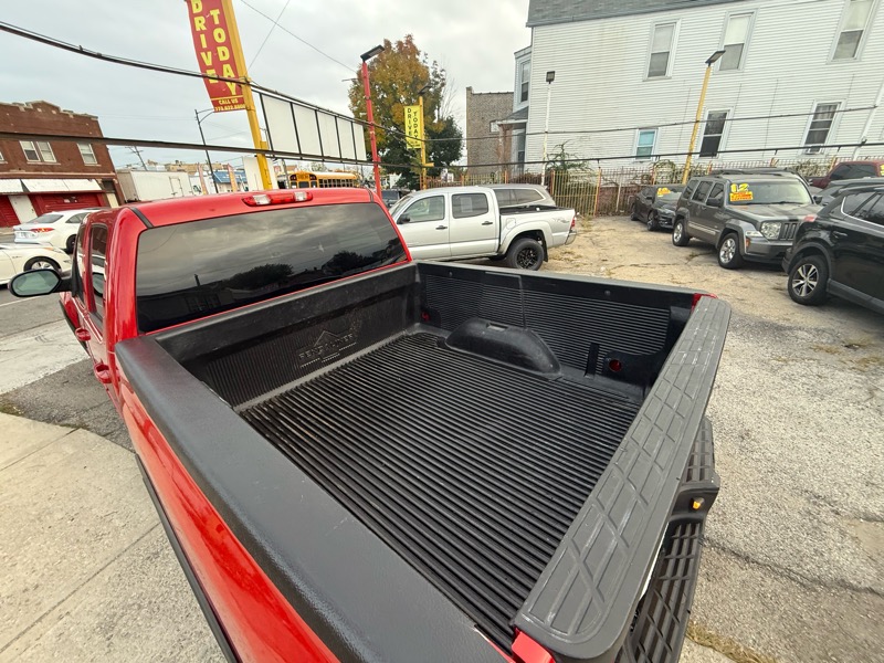 Chevrolet Silverado 1500 LTZ Crew Cab 4WD 2011 Chevrolet Silverado 1500 LTZ Crew Cab 4WD 2011