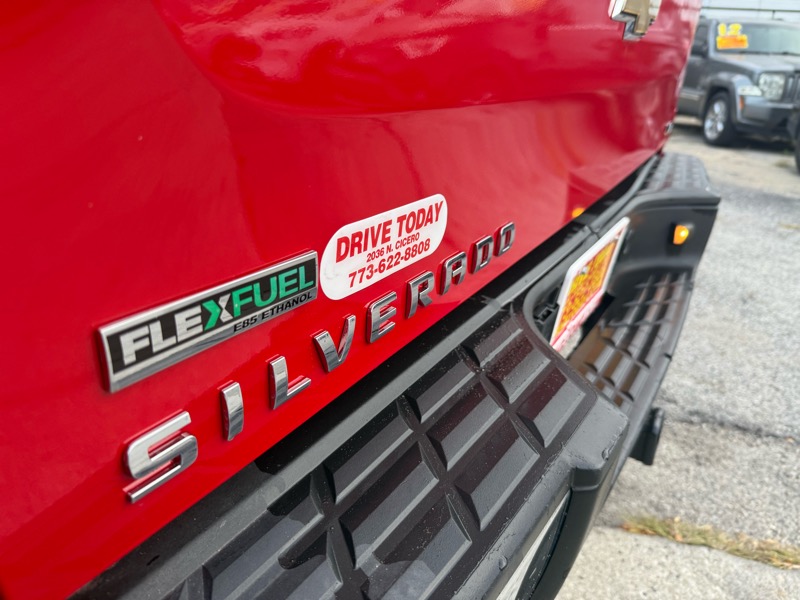 Chevrolet Silverado 1500 LTZ Crew Cab 4WD 2011 Chevrolet Silverado 1500 LTZ Crew Cab 4WD 2011