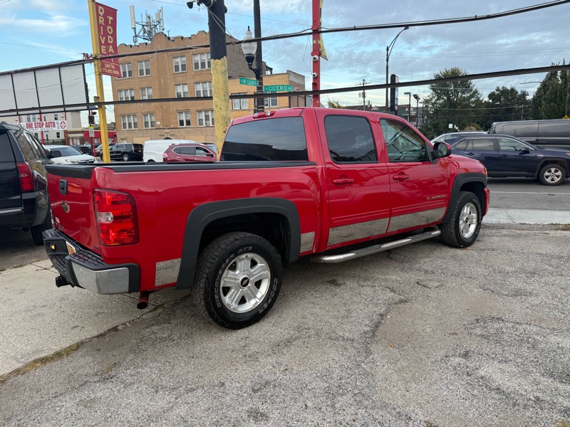 Chevrolet Silverado 1500 LTZ Crew Cab 4WD 2011 Chevrolet Silverado 1500 LTZ Crew Cab 4WD 2011