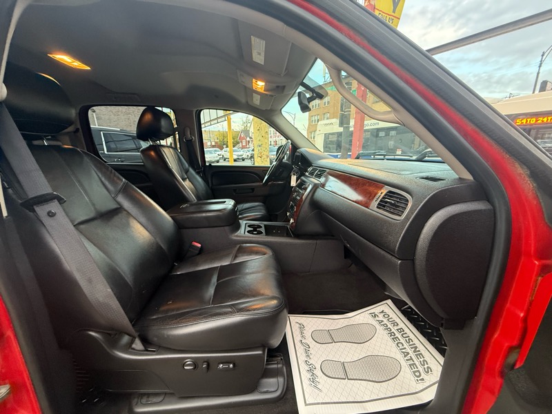 Chevrolet Silverado 1500 LTZ Crew Cab 4WD 2011 Chevrolet Silverado 1500 LTZ Crew Cab 4WD 2011