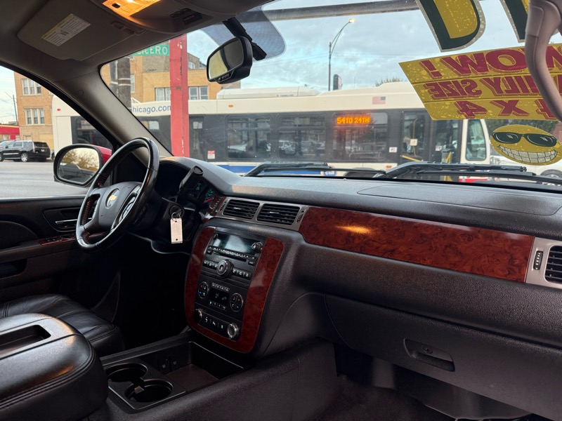 Chevrolet Silverado 1500 LTZ Crew Cab 4WD 2011 Chevrolet Silverado 1500 LTZ Crew Cab 4WD 2011