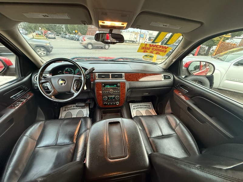 Chevrolet Silverado 1500 LTZ Crew Cab 4WD 2011 Chevrolet Silverado 1500 LTZ Crew Cab 4WD 2011