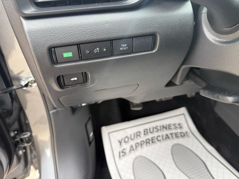 Nissan Sentra S 2025