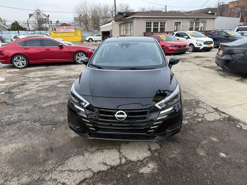 Nissan Versa SV 2025