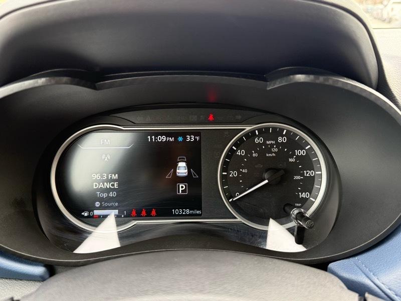 Nissan Versa SV 2025