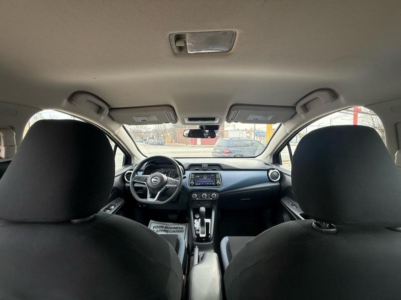 Nissan Versa SV 2025
