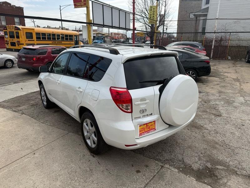 Toyota RAV4 Limited V6 2WD 2007