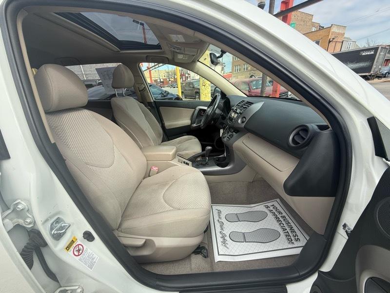 Toyota RAV4 Limited V6 2WD 2007