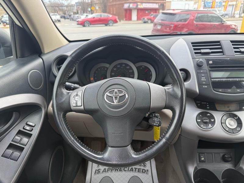 Toyota RAV4 Limited V6 2WD 2007