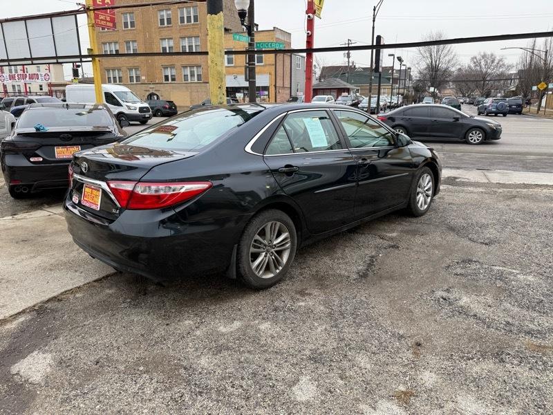 Toyota Camry XLE 2017