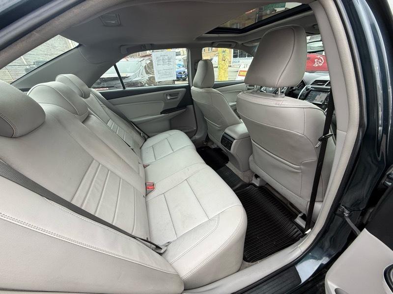 Toyota Camry XLE 2017