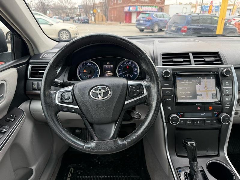Toyota Camry XLE 2017