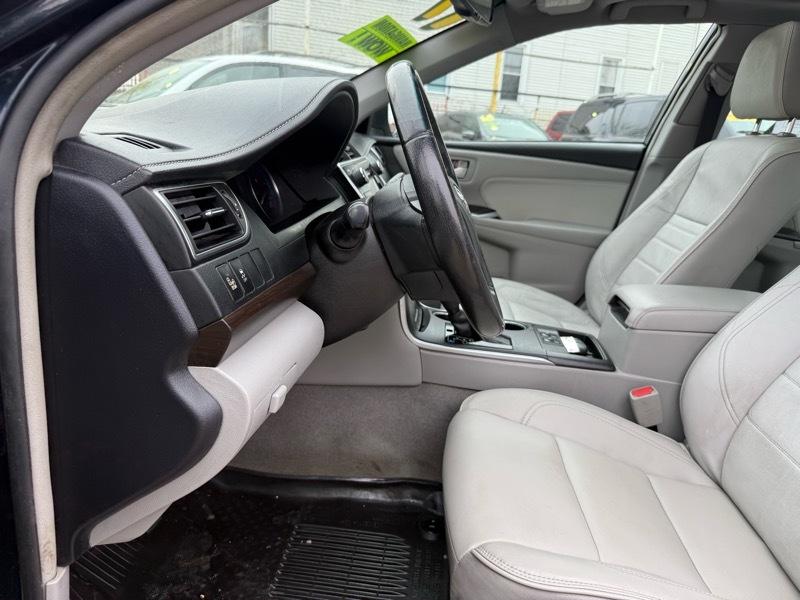 Toyota Camry XLE 2017