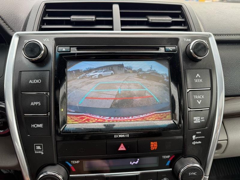 Toyota Camry XLE 2017