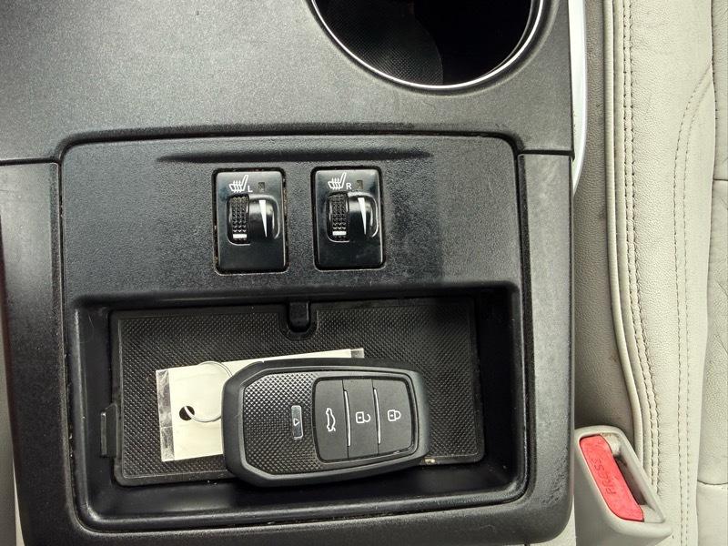 Toyota Camry XLE 2017