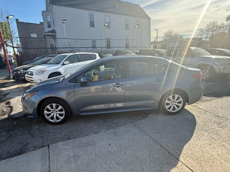 Toyota Corolla LE 2021