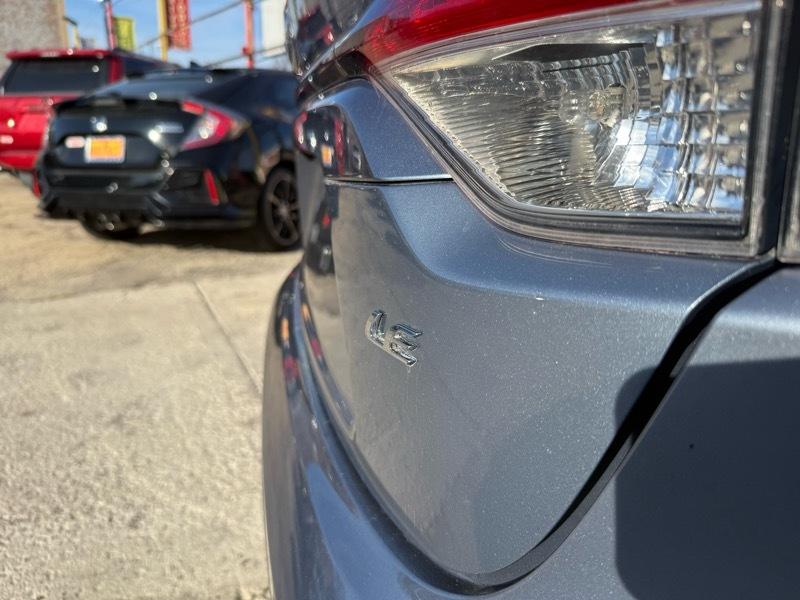 Toyota Corolla LE 2021