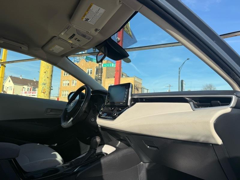 Toyota Corolla LE 2021