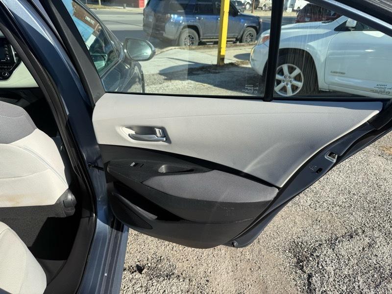 Toyota Corolla LE 2021