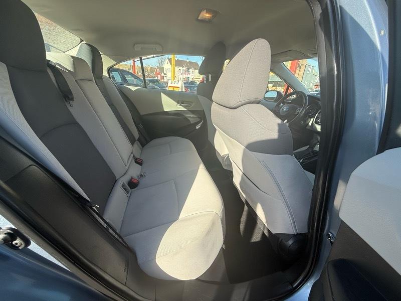 Toyota Corolla LE 2021