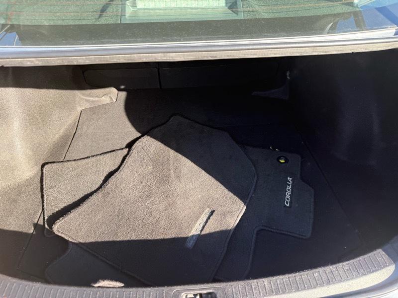 Toyota Corolla LE 2021