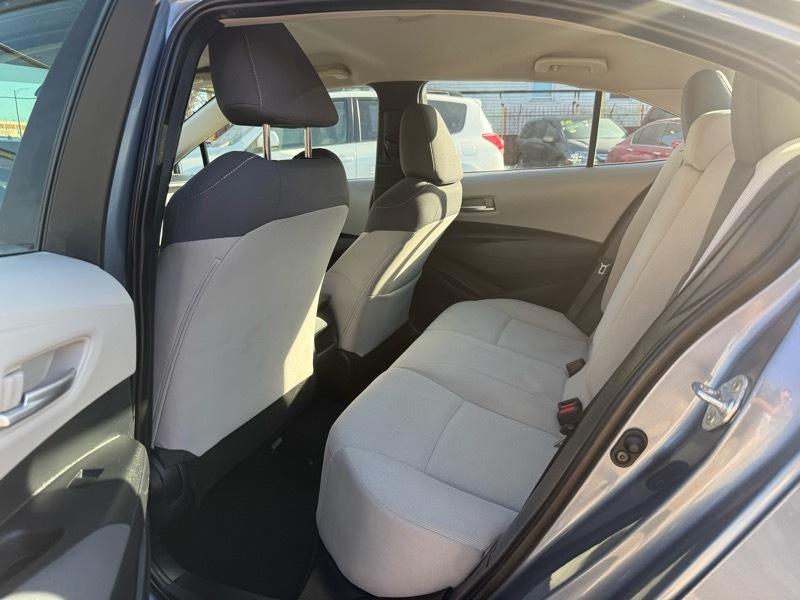 Toyota Corolla LE 2021