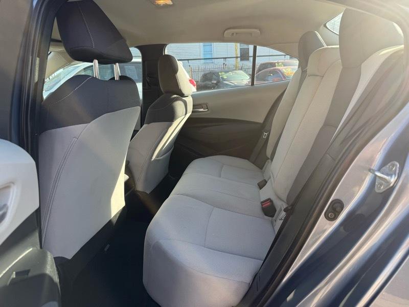 Toyota Corolla LE 2021