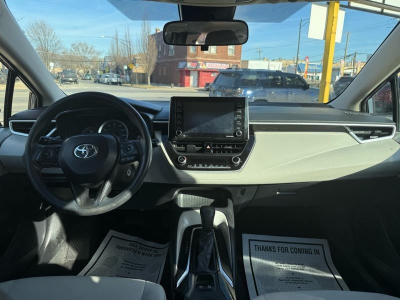 Toyota Corolla LE 2021