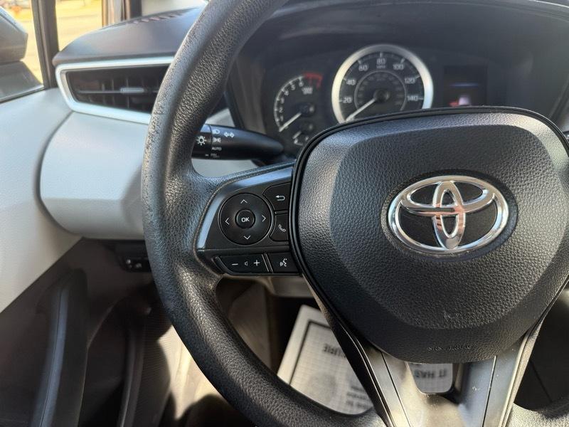 Toyota Corolla LE 2021