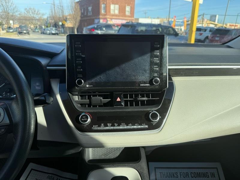 Toyota Corolla LE 2021