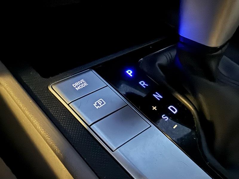 Hyundai Elantra SEL 2023