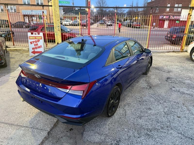 Hyundai Elantra SEL 2023