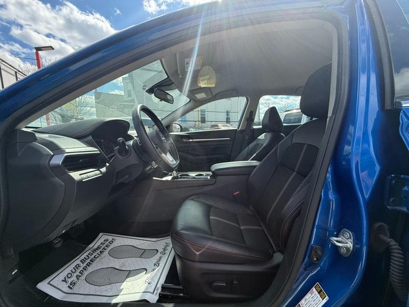 Nissan Altima 2.5 SR 2025