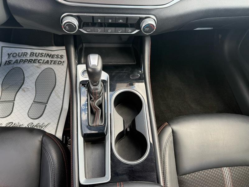 Nissan Altima 2.5 SR 2025