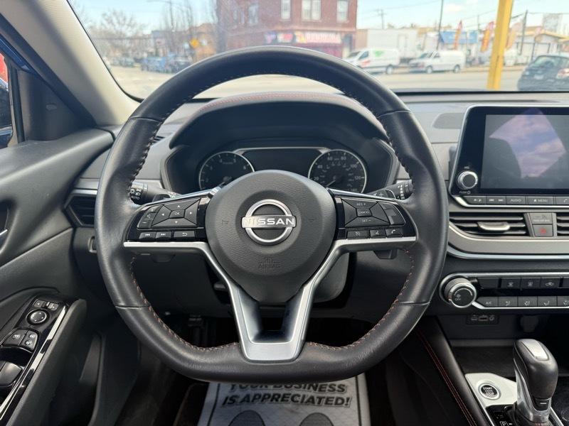 Nissan Altima 2.5 SR 2025