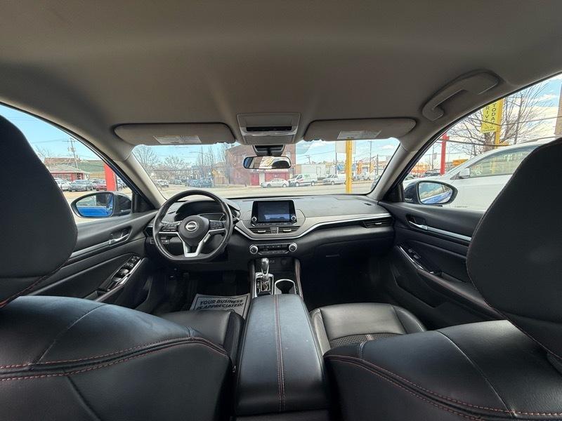 Nissan Altima 2.5 SR 2025