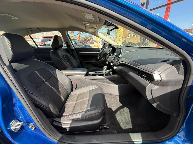 Nissan Altima 2.5 SR 2025