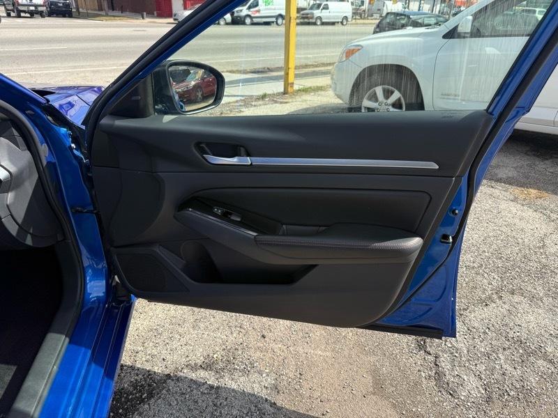 Nissan Altima 2.5 SR 2025