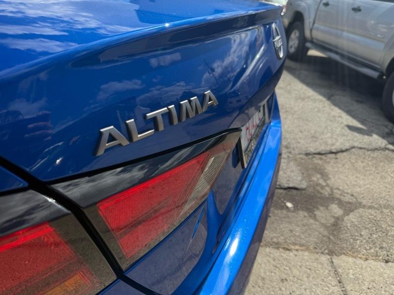 Nissan Altima 2.5 SR 2025