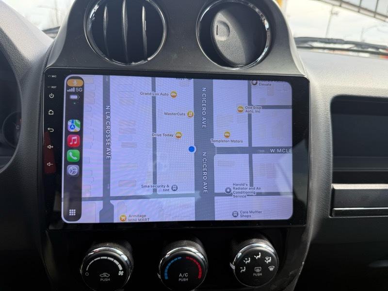 Jeep Compass Latitude FWD 2012