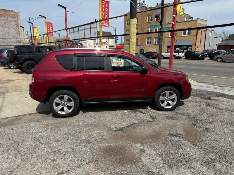 Jeep Compass Latitude FWD 2012
