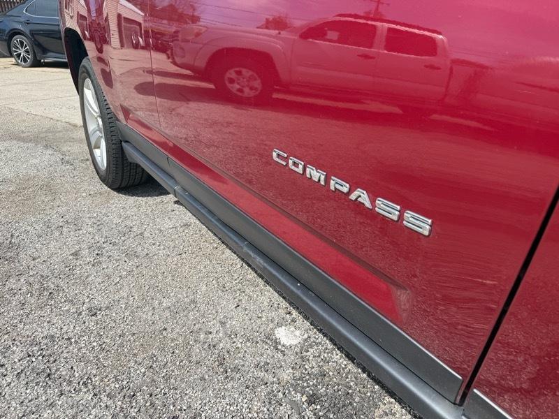 Jeep Compass Latitude FWD 2012