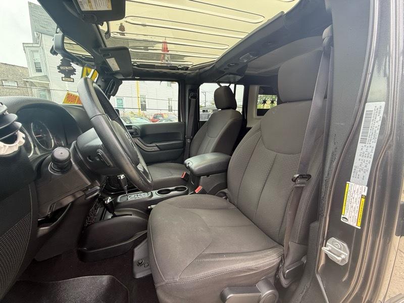 Jeep Wrangler Unlimited Sport 4WD 2017
