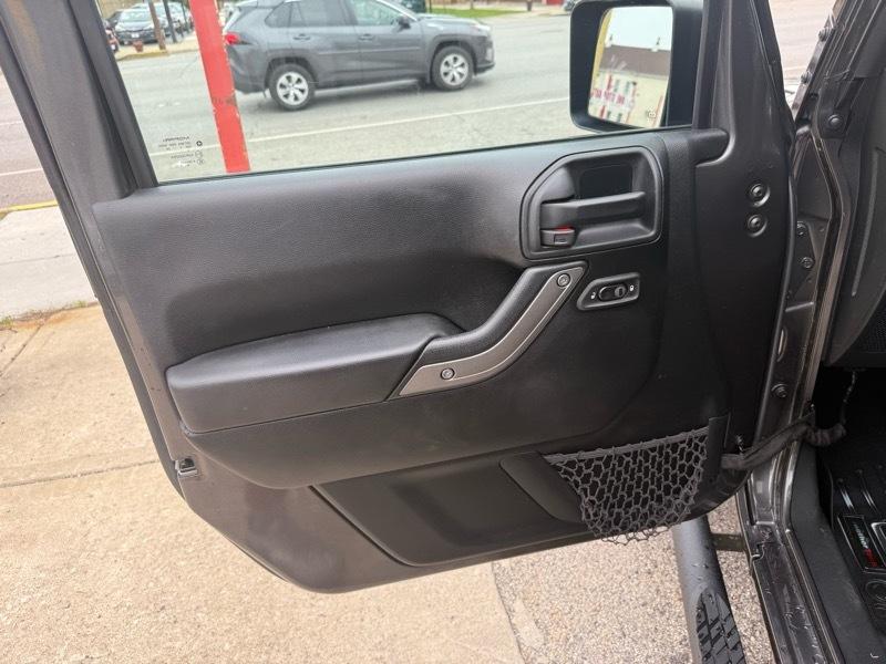 Jeep Wrangler Unlimited Sport 4WD 2017
