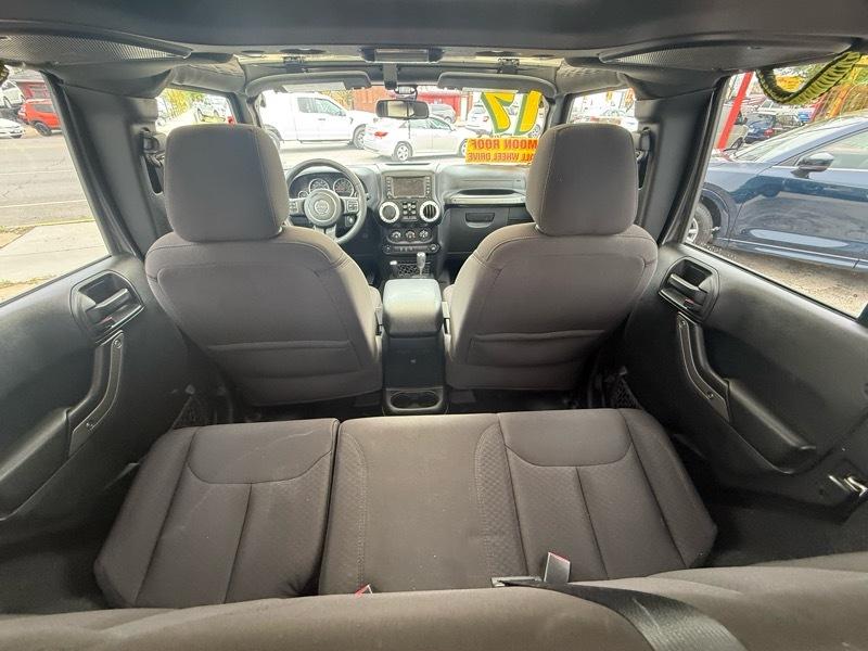 Jeep Wrangler Unlimited Sport 4WD 2017